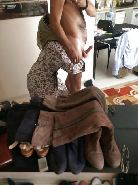 Sex Photos Of Pakistani Caring Wife Sucking Her Husbands Dick And Giving Him Rim Job 00000